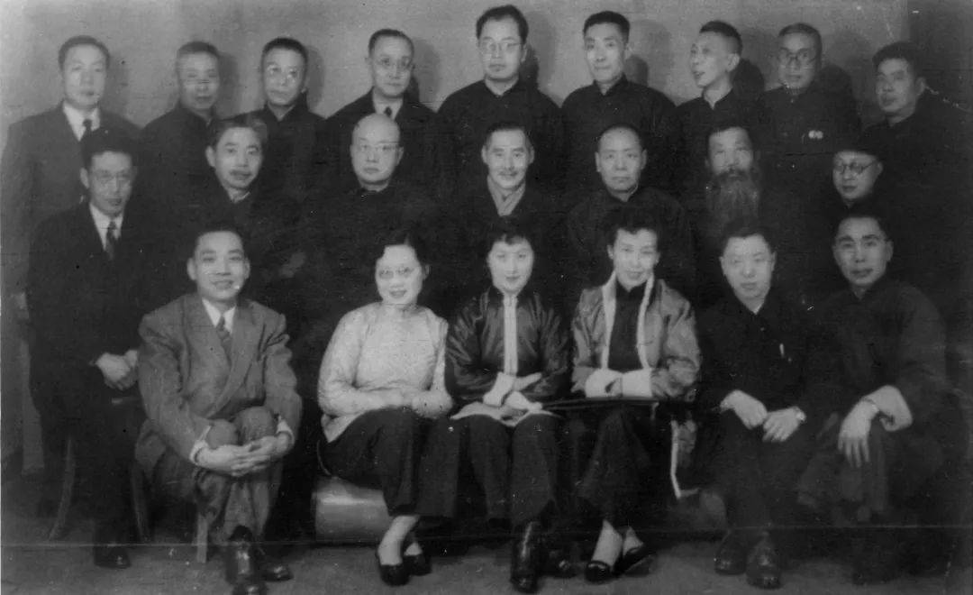 鼎故革新(革故鼎新和鼎故革新) 鼎故革新(革故鼎新和鼎故革新)