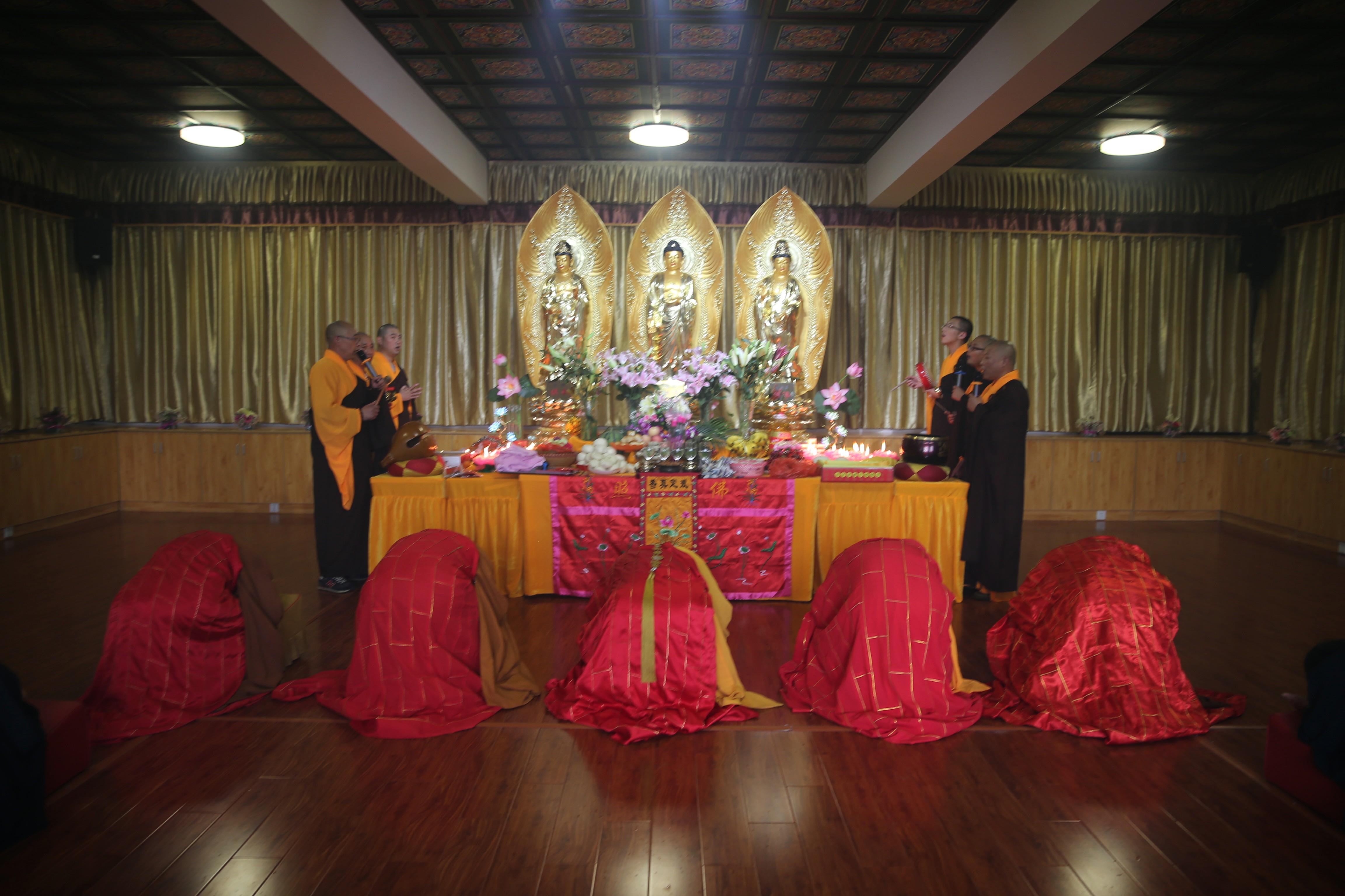 佛事是什么意思(庙里做佛事是什么意思) 佛事是什么意思(庙里做佛事是什么意思)