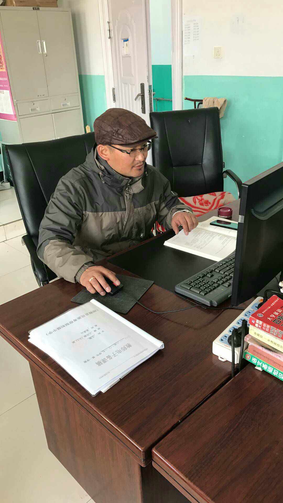 才秀(才秀成君教学开开学教君有路来来路有君通达我下一句)