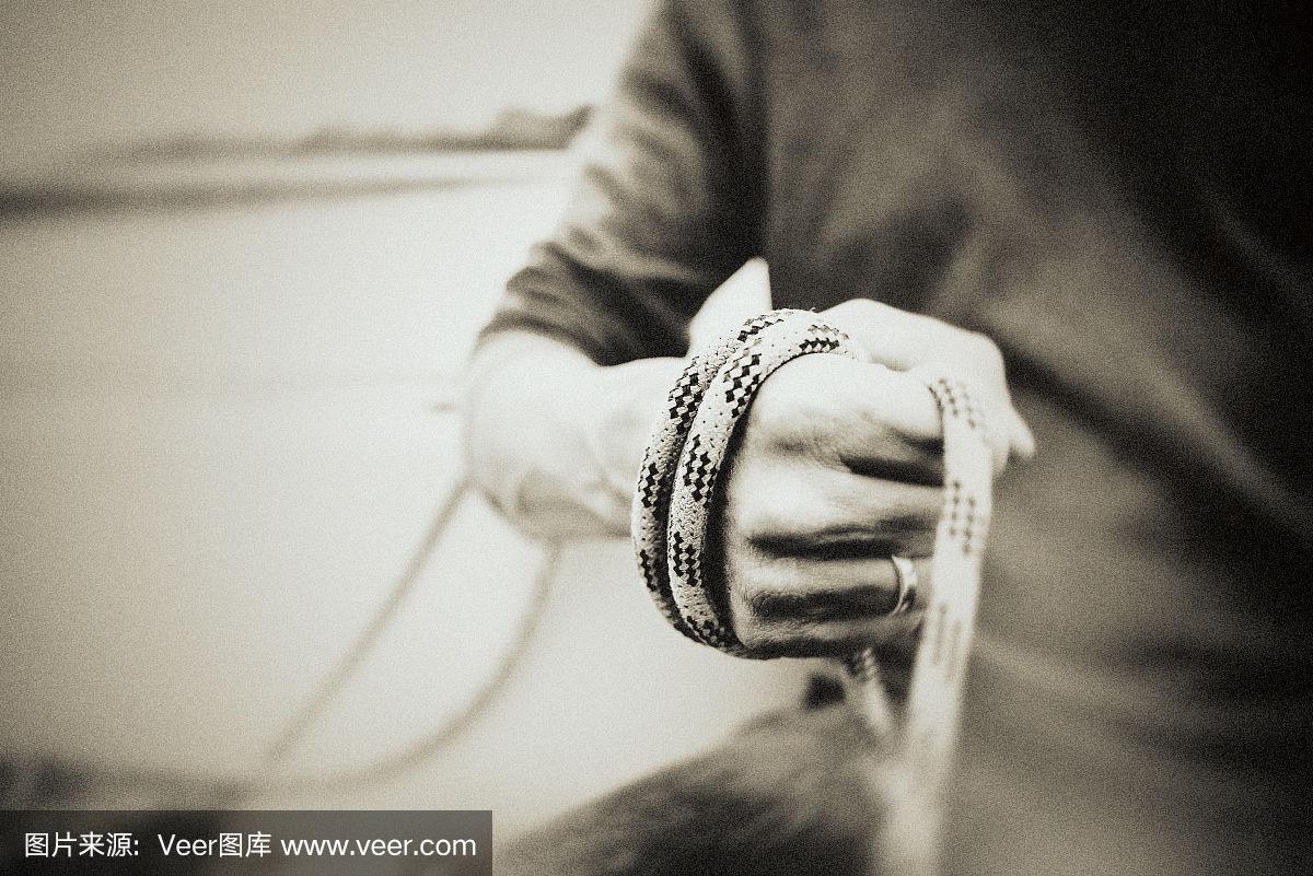 把舵(把舵定向稳驭舟,接续奋斗立潮头) 把舵(把舵定向稳驭舟,接续奋斗立潮头)