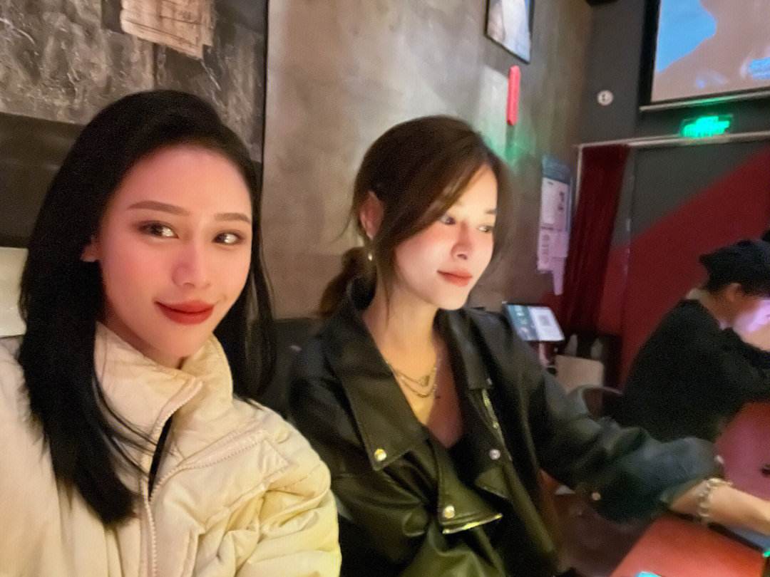 微寒(微寒有爱遇深秋的意思) 微寒(微寒有爱遇深秋的意思)