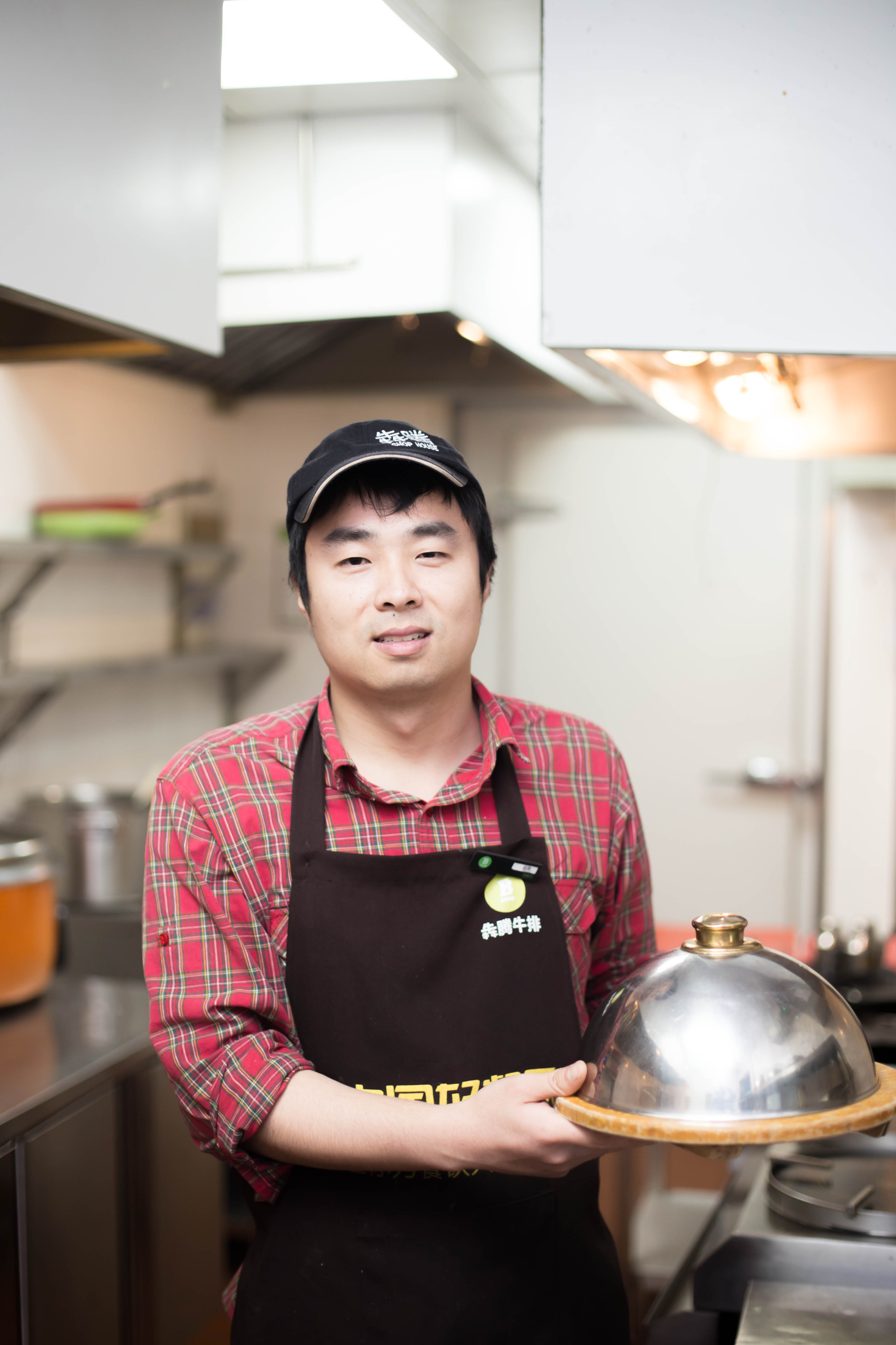 犇腾(犇腾牛排创始人)