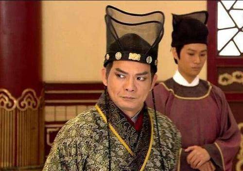 出自杨万里传王淮为相,一日问曰"宰相先务者何事"曰"人才"又问"孰为才